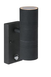 Lucide ARNE-LED IR - Wandspot / Wandlamp Binnen/Buiten - Ø 6,3 cm - LED - GU10 - 2x5W 2700K - IP44 - Beweging & dag/nacht sensor - Zwart aangezet