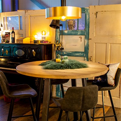 How High Should A Lamp Hang Above The Dining Table Lamp Hang Above The Dining Table, How High To Hang Light Fixture Over Dining Room Table