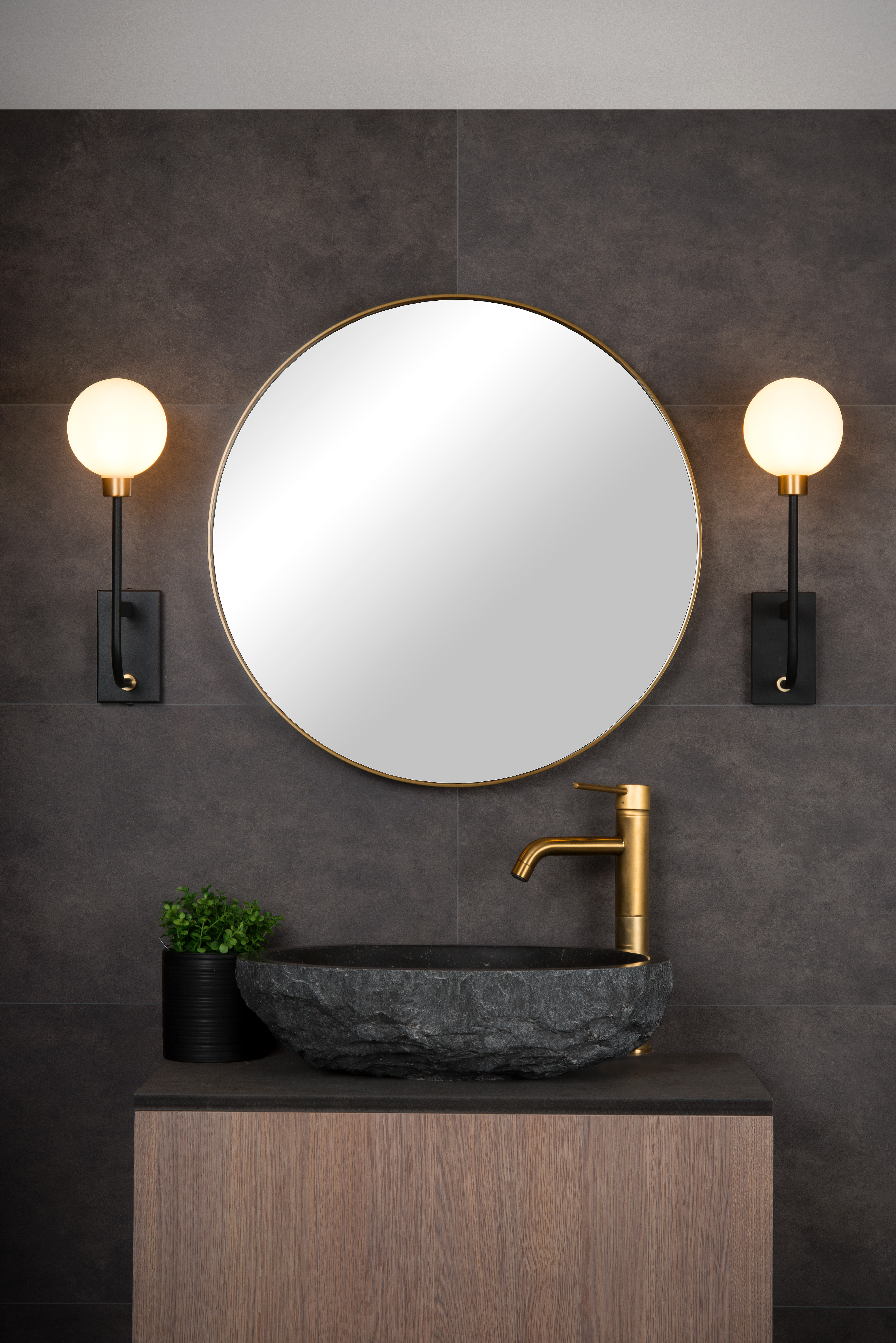 Luminaire salle de bain : toutes les formes sur